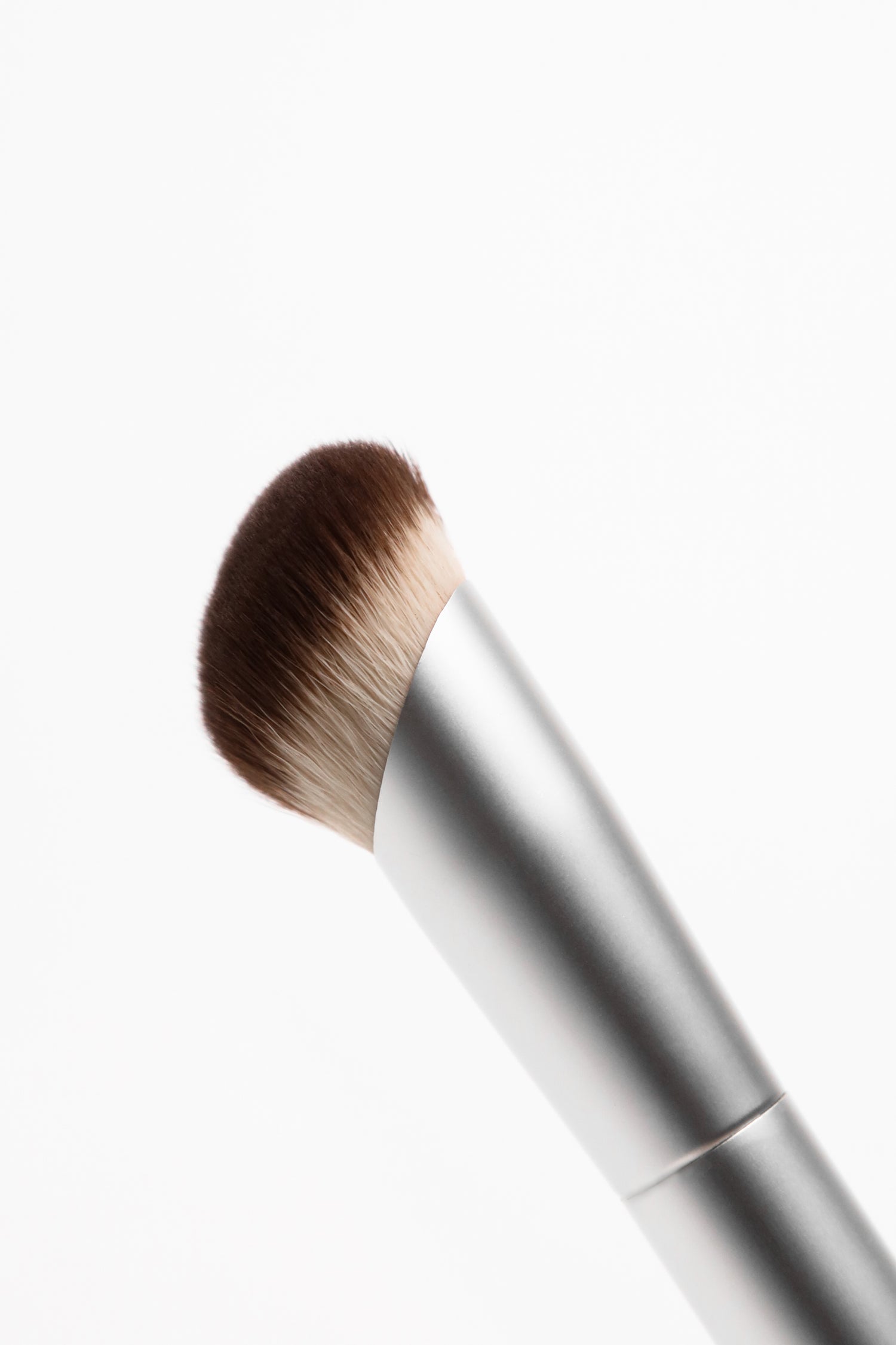 Пензлик для румʼян та контурингу Unico Blush&Contouring