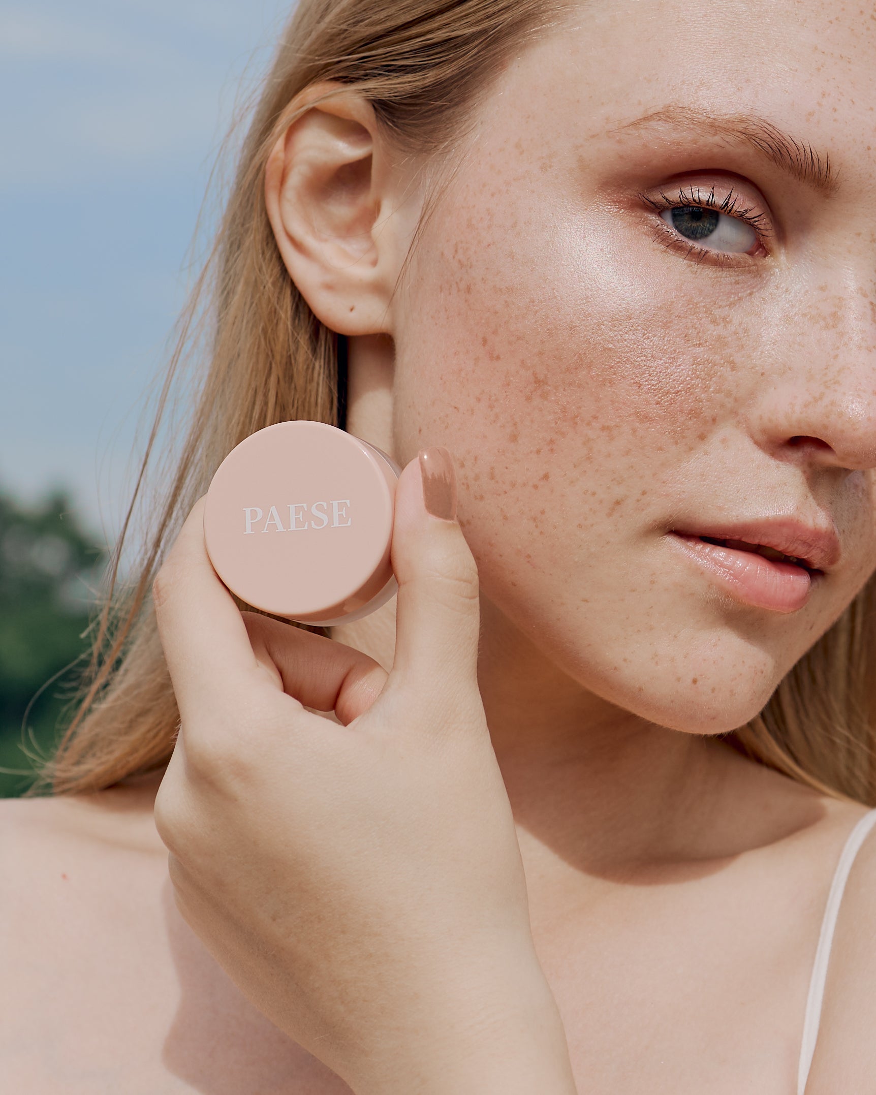 Кремовий хайлайтер Paese Glow Kissed