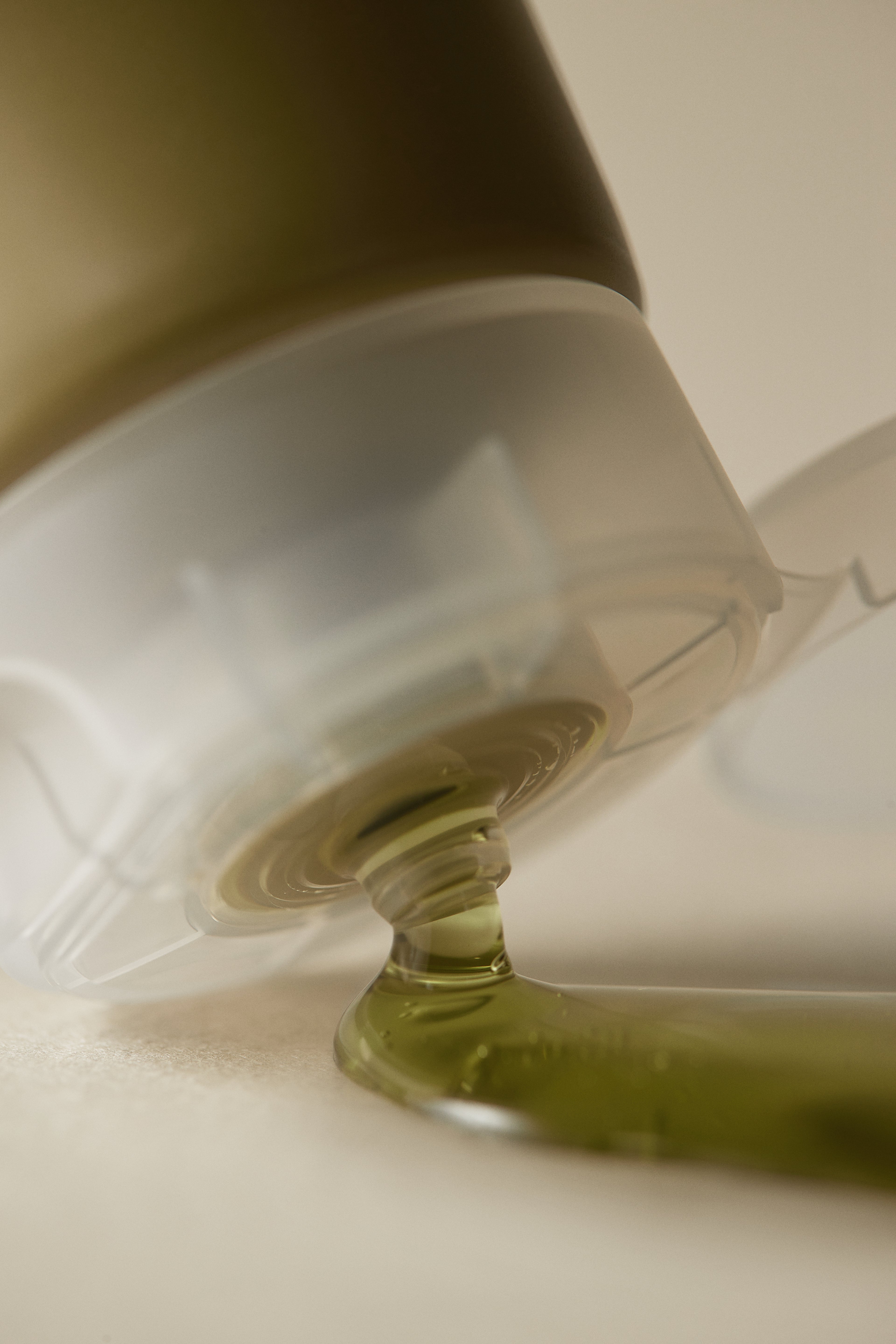 Гель для вмивання з екстрактом полину I`M FROM Mugwort Gel Cleanser