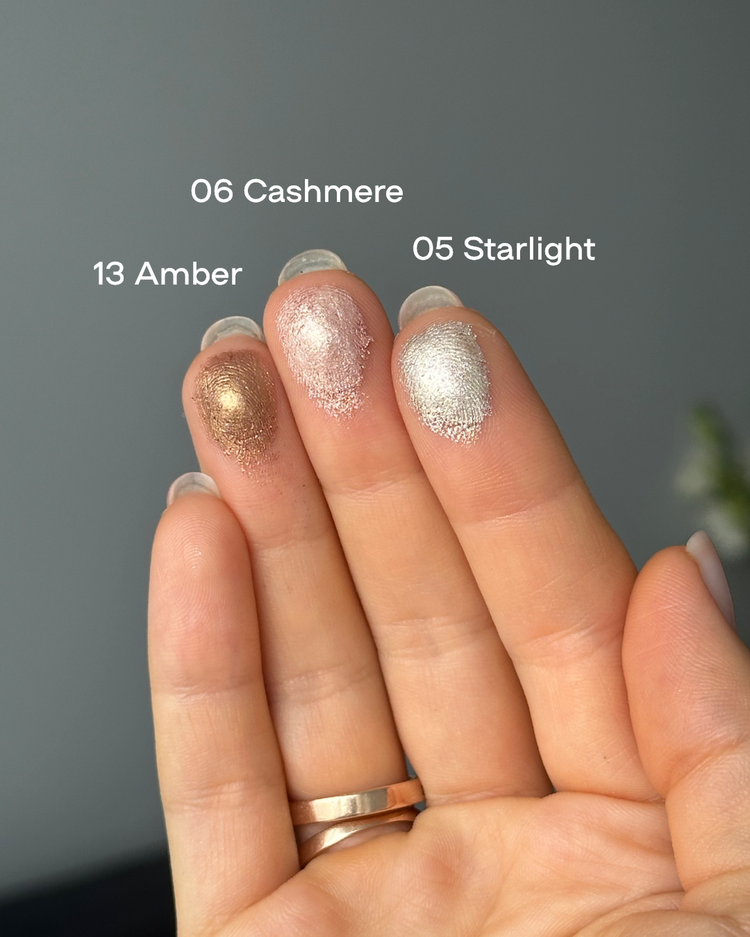 Шимерні компактні тіні Paese Eyegasm Monoshadow