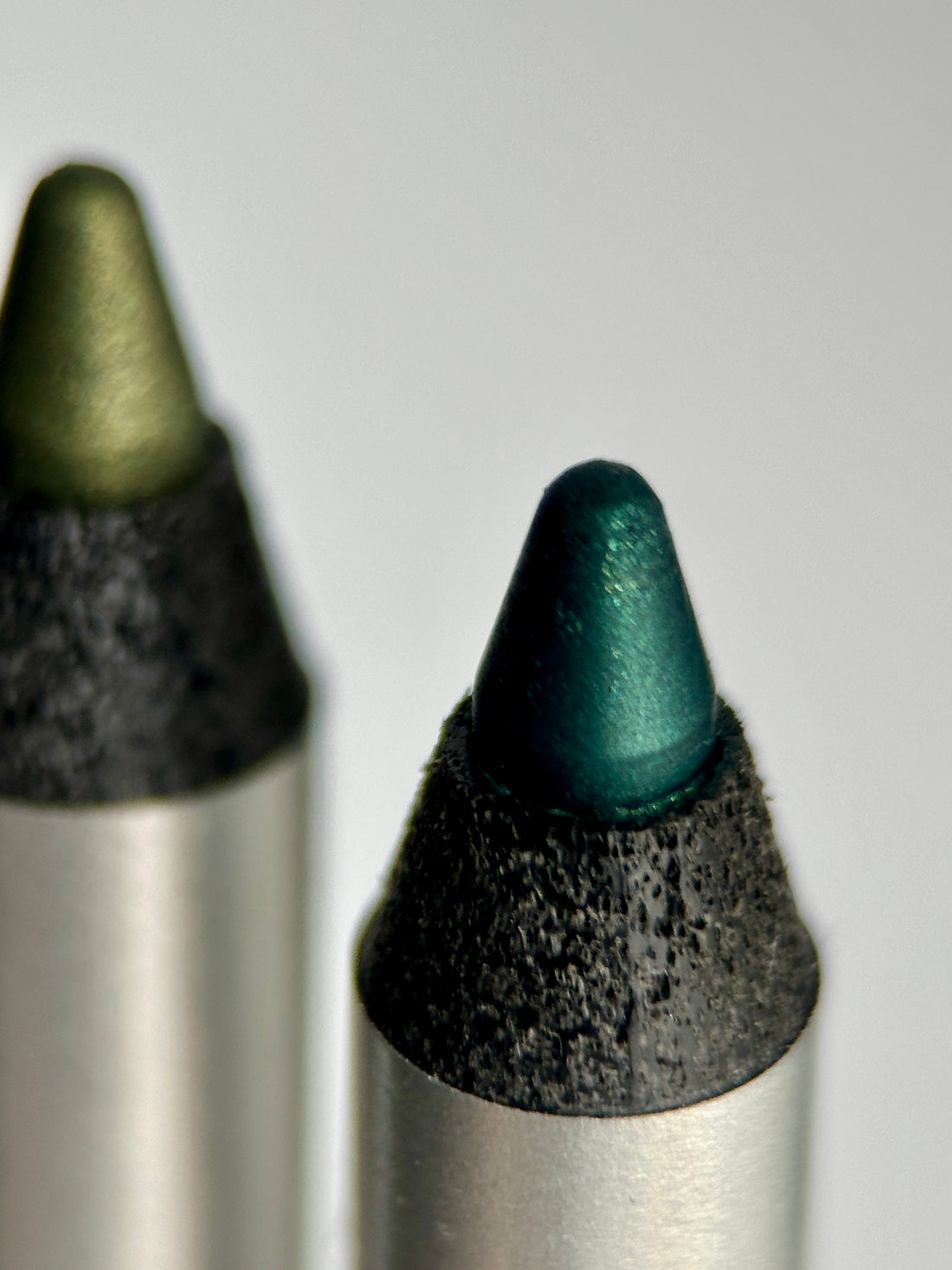 Водостійкий олівець для очей Impala Waterproof Eyeliner