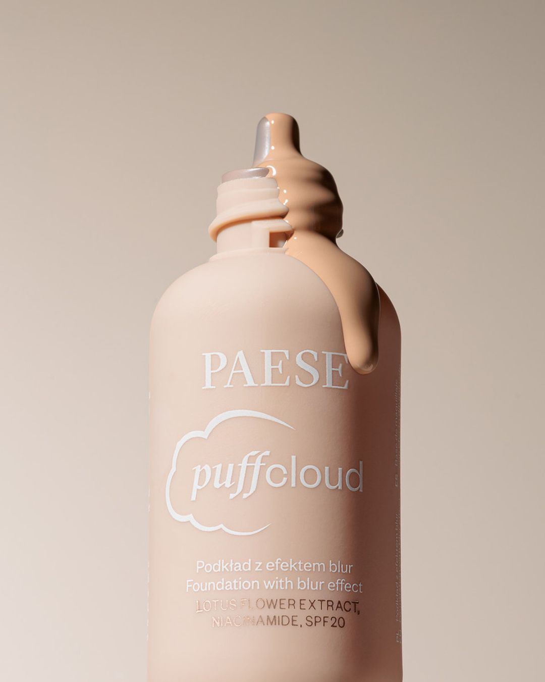 Розгладжуючий тональний крем із ефектом блюру Paese Puff Cloud