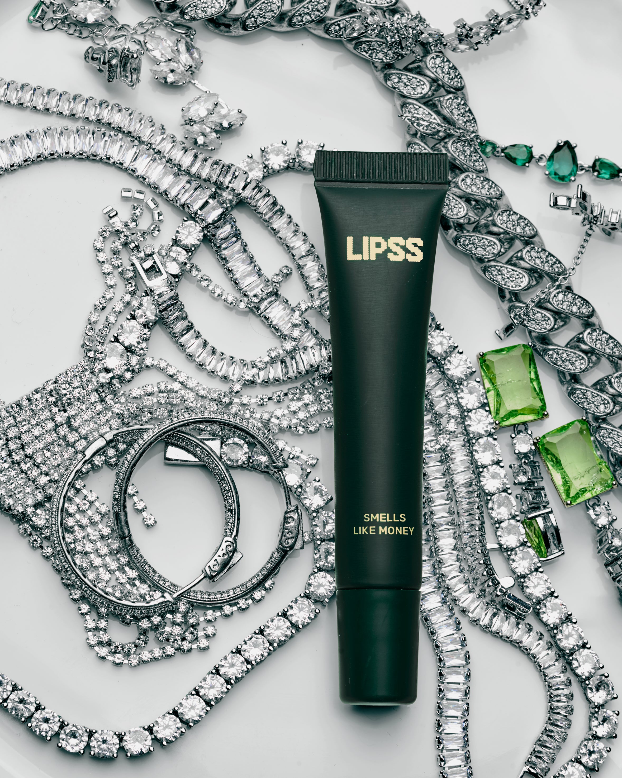 Зволожуючий ліппер-блиск для губ Lipss