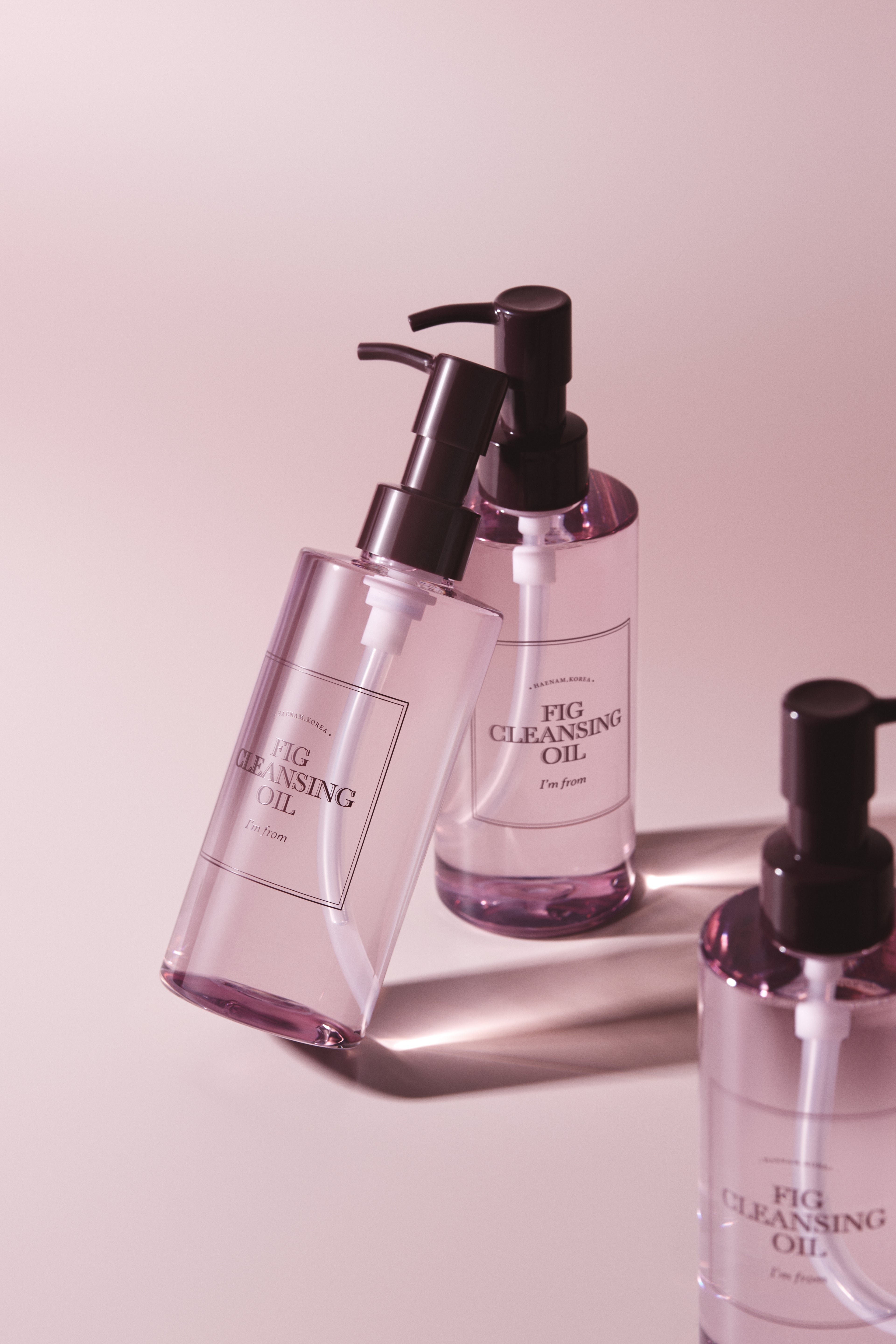 Гідрофільна олія з екстрактом інжиру I`M FROM Fig Cleansing Oil