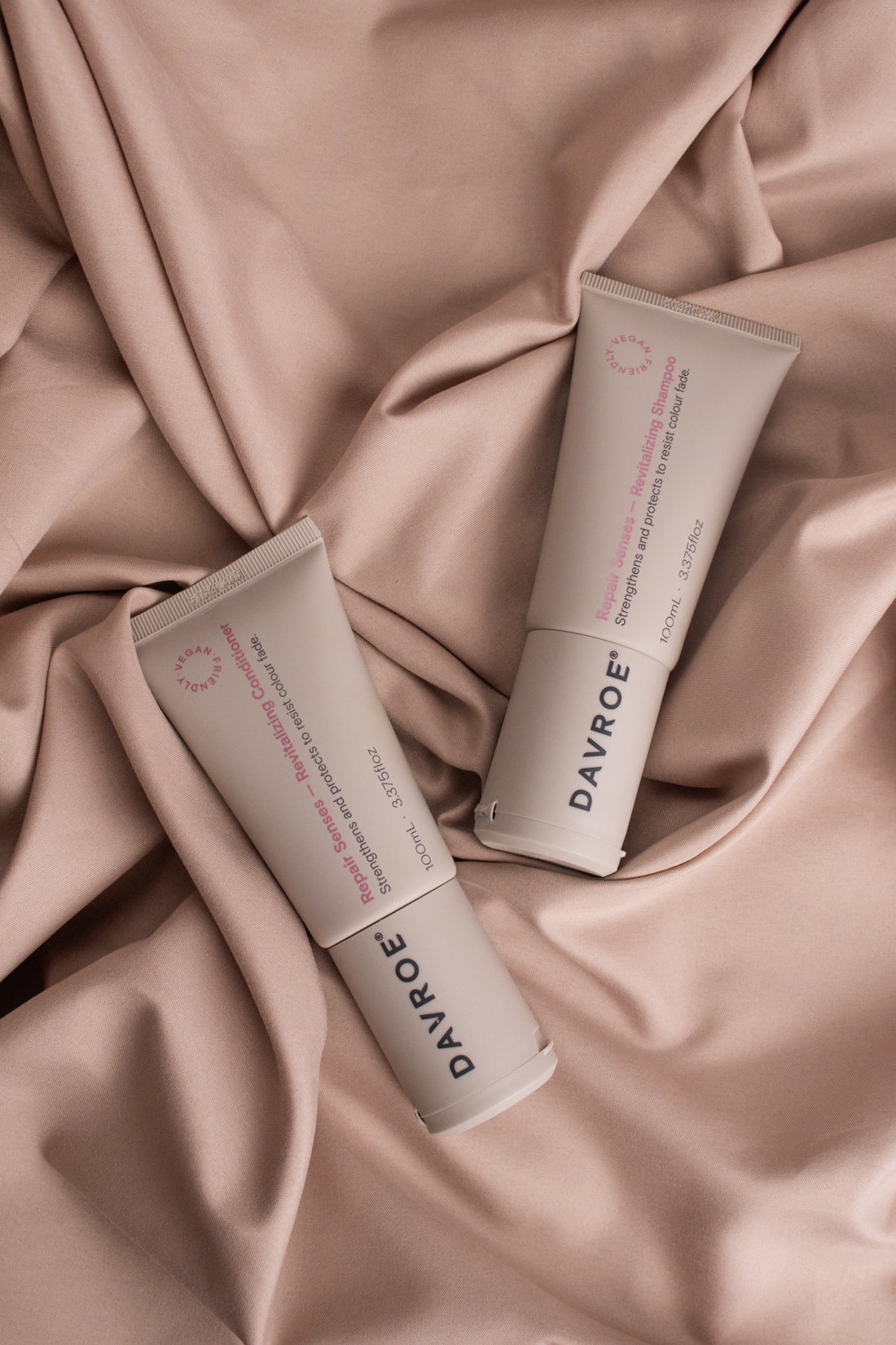 Відновлюючий шампунь для волосся REPAIR SENSES REVITALIZING SHAMPOO