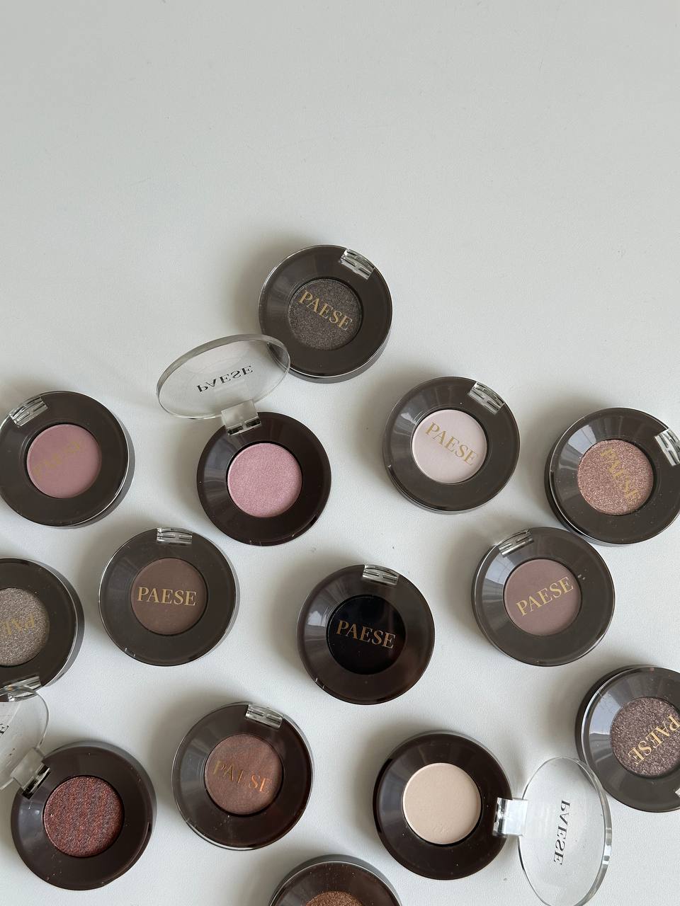 Сатинові компактні тіні Paese Eyegasm Monoshadow