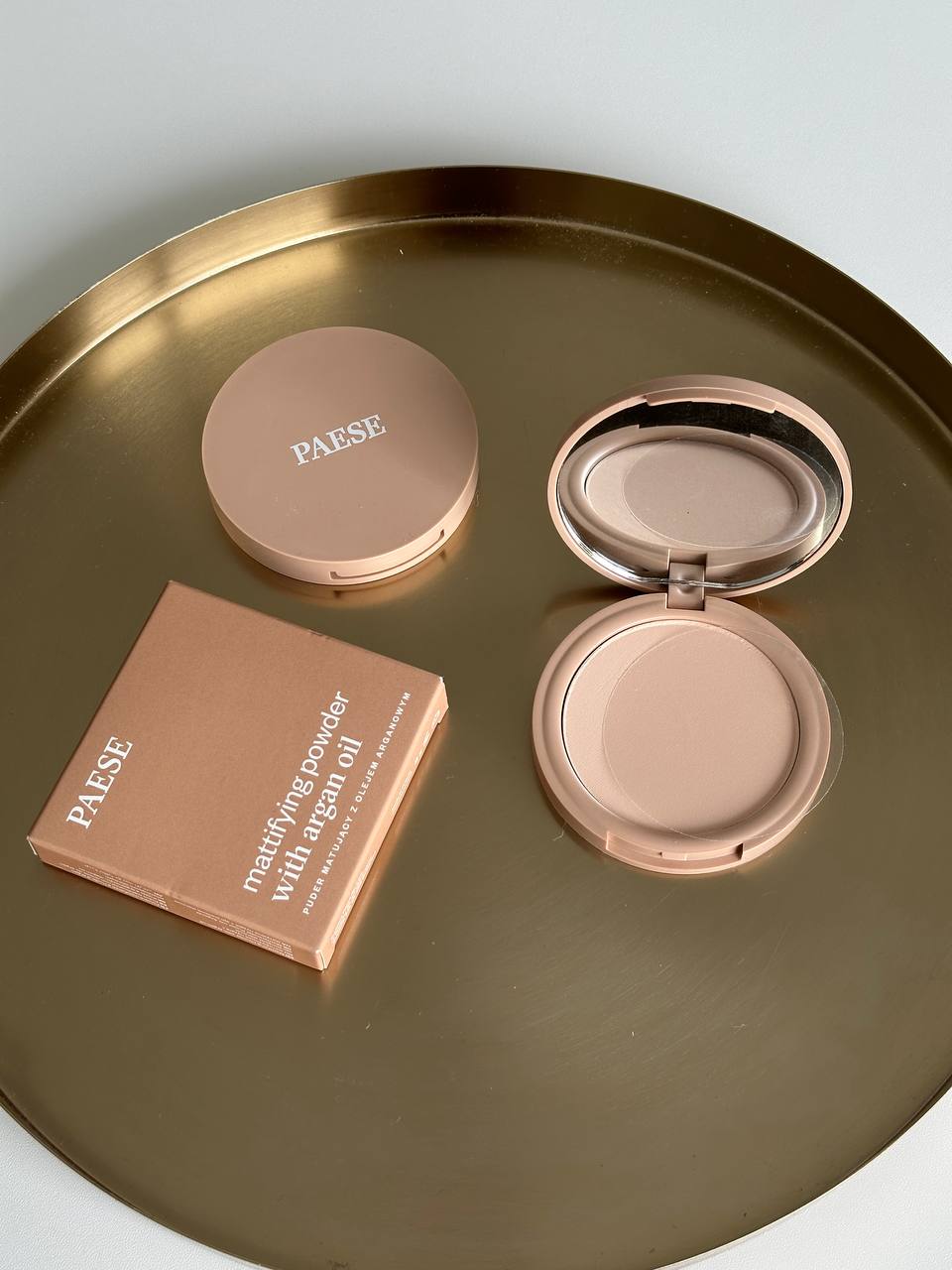 Матуюча компактна пудра з аргановою олією Mattifying powder with argan oil