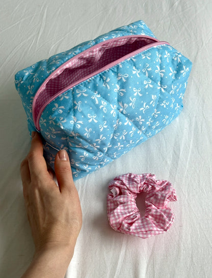 Косметичка з бантиками Kvituchi