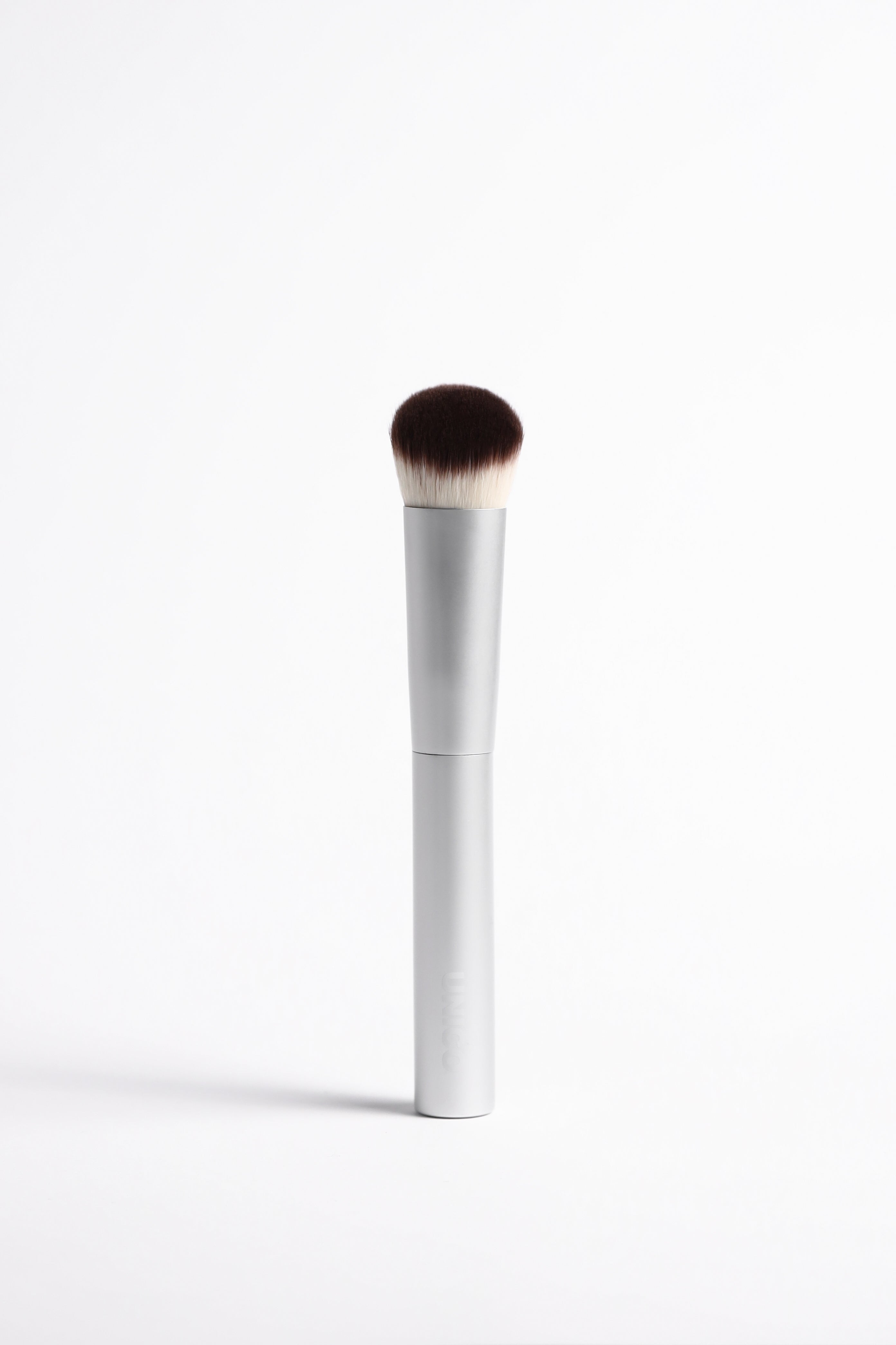 Пензель для тональної основи Unico Flawless Foundation