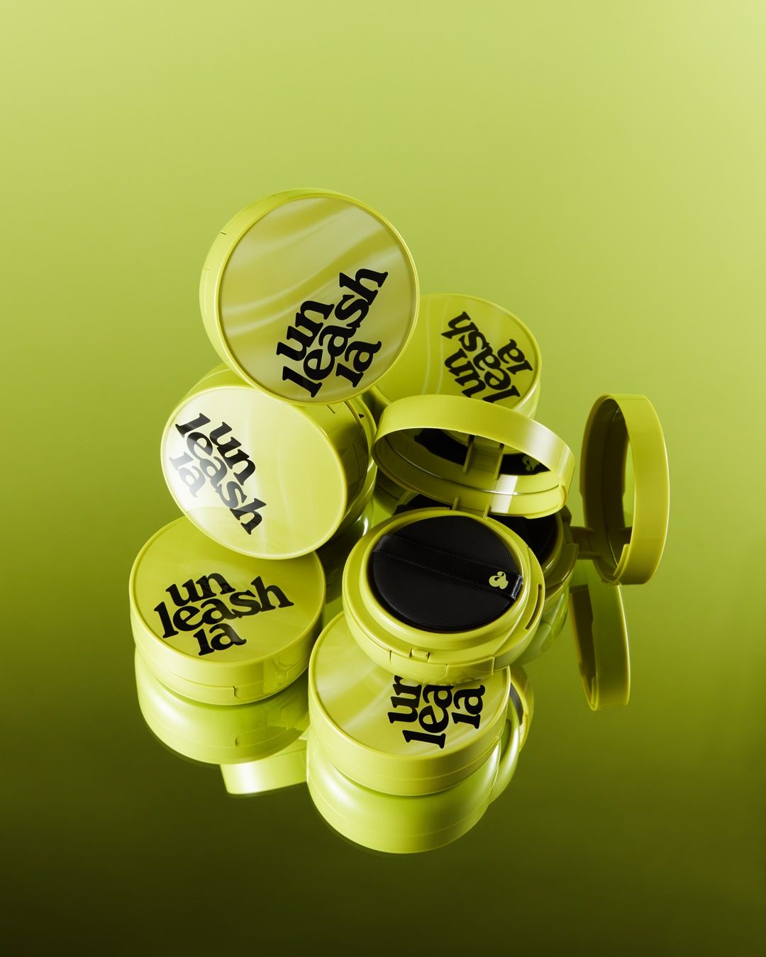 Футляр до кушона UNLEASHIA Satin Wear Healthy-Green Cushion Cover Package